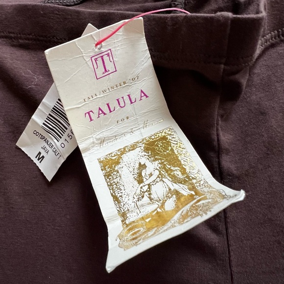 NWT Aritzia Talula Brown cropped Leggings Sz Medium - Picture 7 of 7